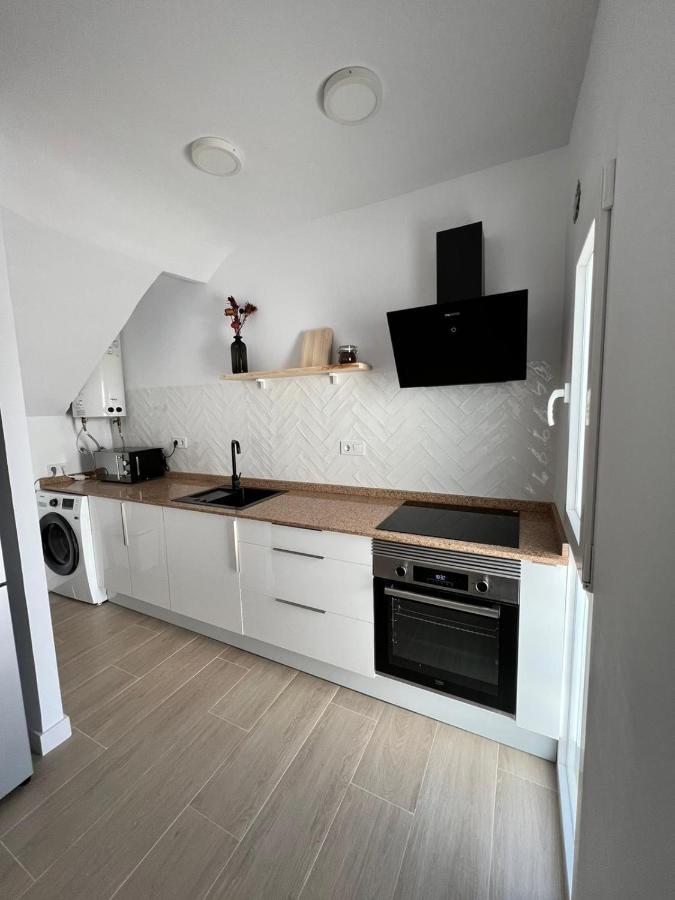 Apartamentos Buganvilla โรเกตัสเดมาร์ ภายนอก รูปภาพ